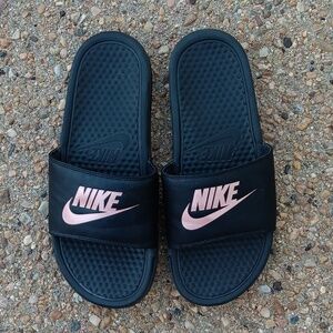 Nike Benassi JDI sandals black slides women's sz 9